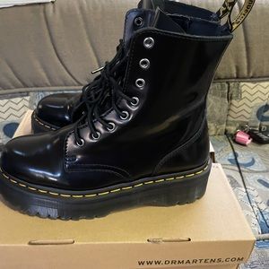 Dr.Martens boots